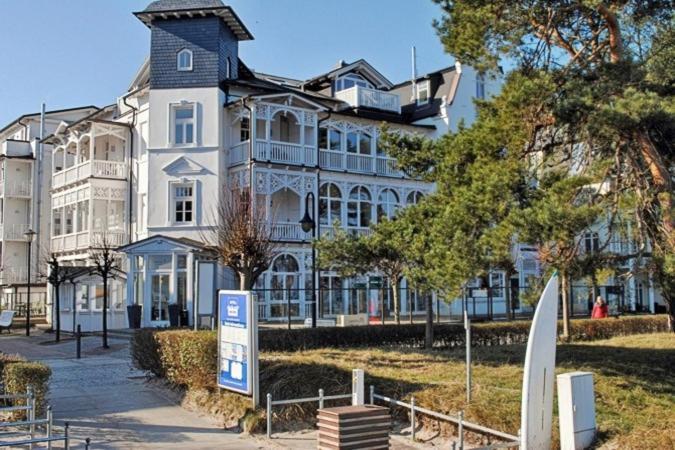 Strandvilla Aegir Mit Ostseeblick Binz Exteriör bild
